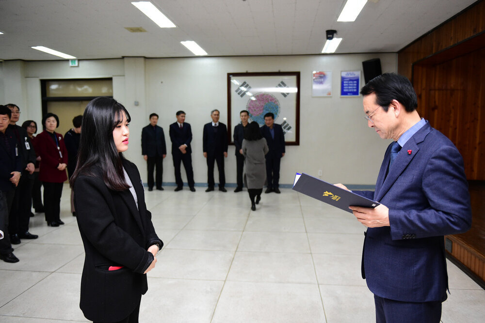 2019년도 상반기 6급이하 정기인사 임용장교부-3