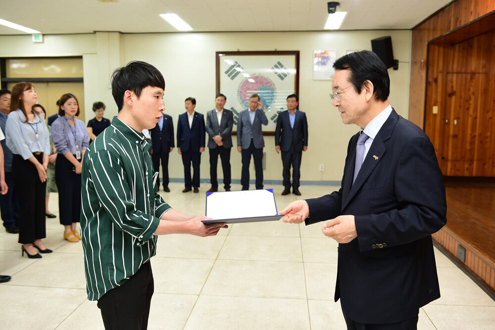  2019년도 하반기 4급이하 정기인사  임용장 교부