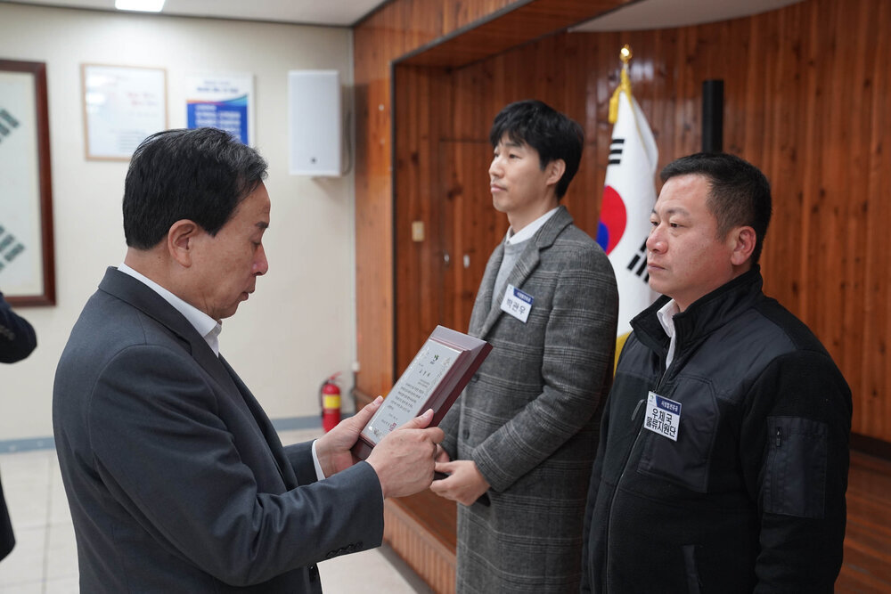 (12.01.회의실) 정례조회2.jpg