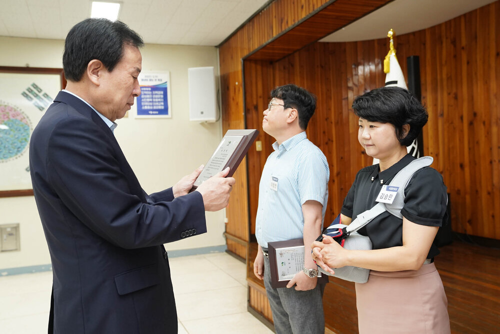 (08.01.회의실) 8월 정례조회